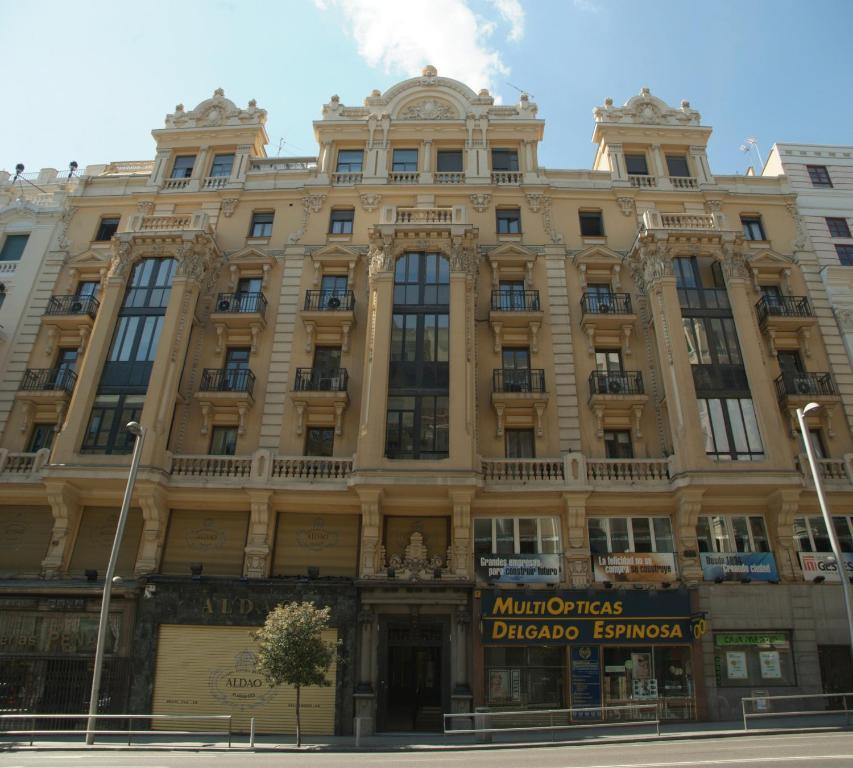 Hostal La Selecta Madrid Buitenkant foto