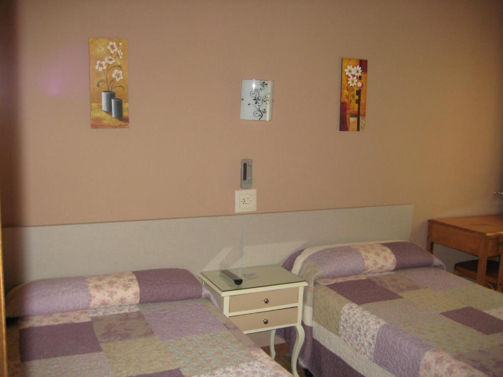 Hostal La Selecta Madrid Kamer foto